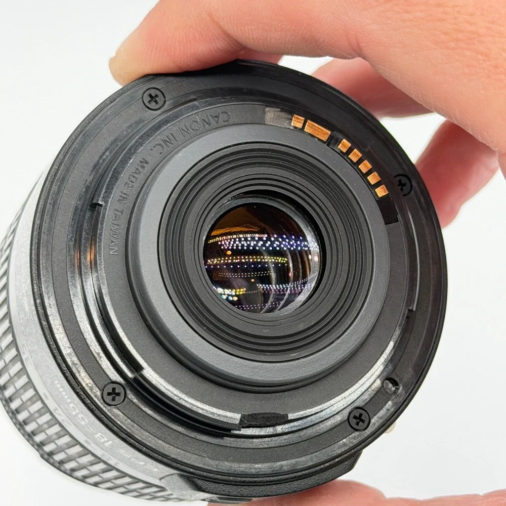 Canon EF-S 18-55mm f3.5-5.6 IS Zoom Lens with Image Stabilizer 58mm Black